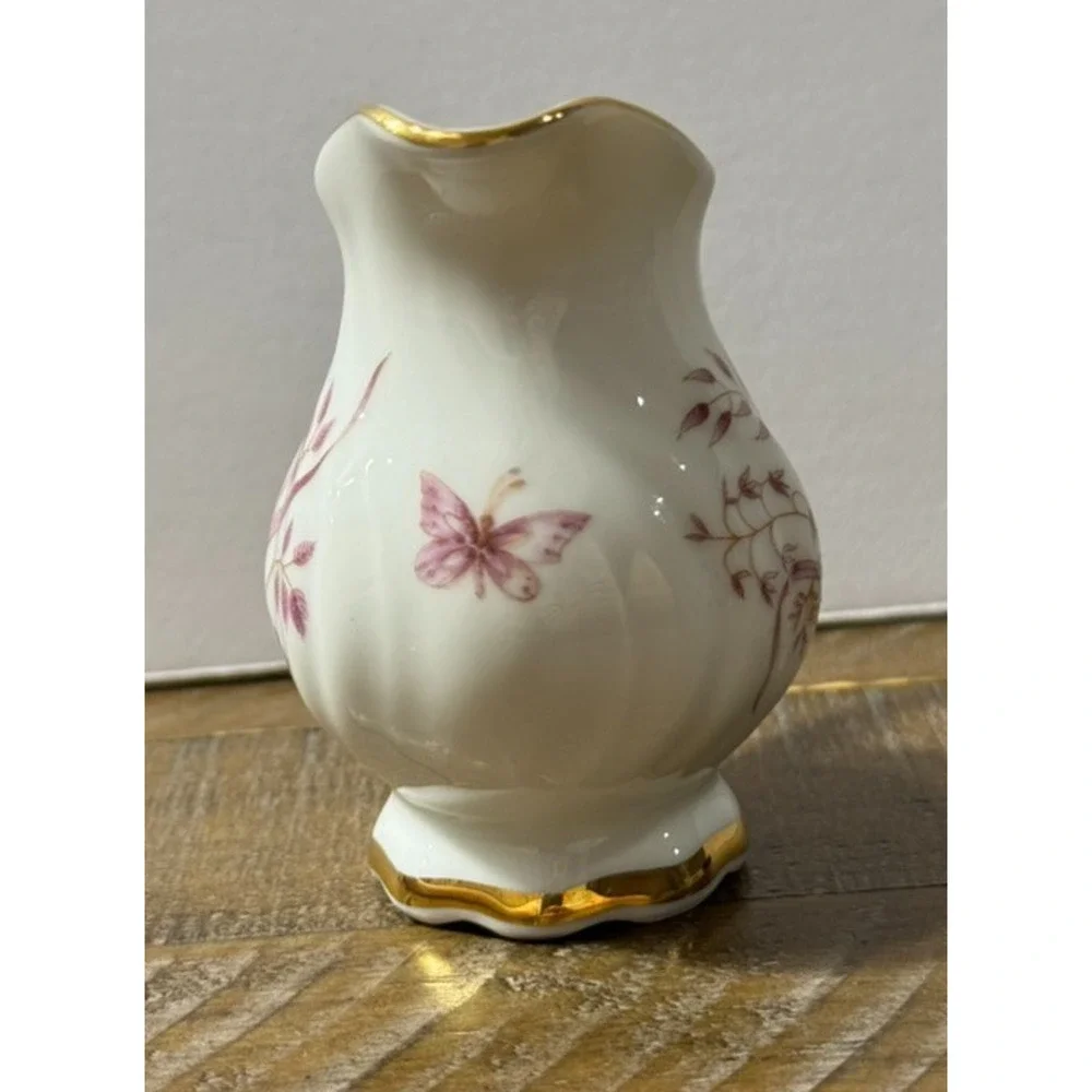 Thomas Rosenthol Germany Creamer - Porcelain